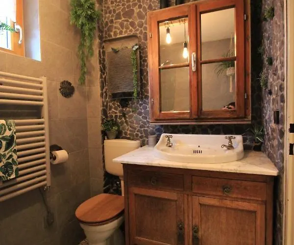 Maisalm, 4 Apartman *